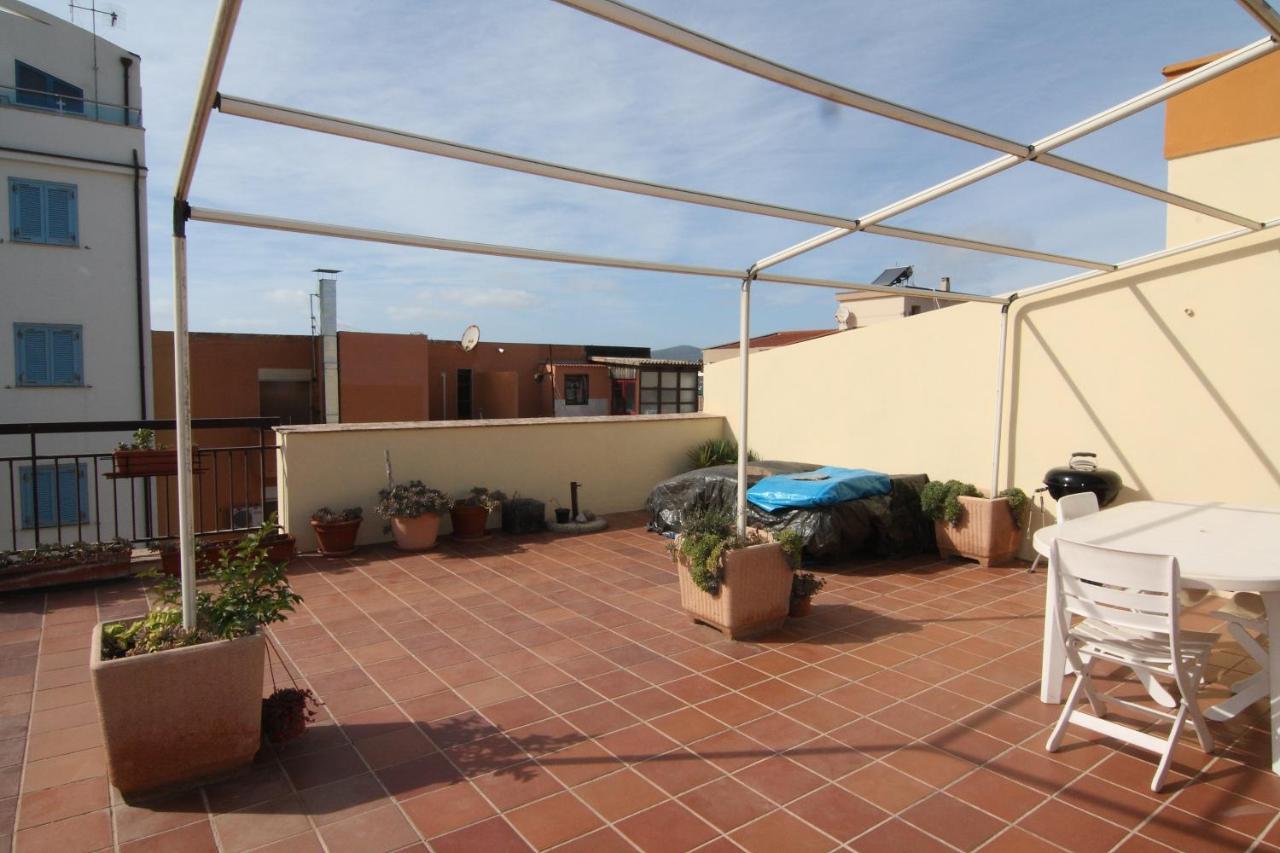 Alghero, Casa Di Roberto Luaran gambar
