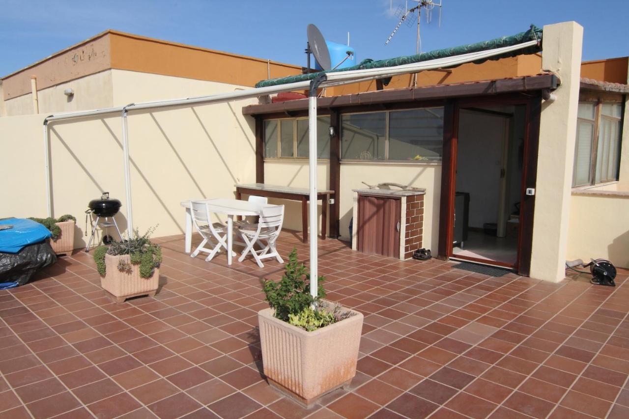 Alghero, Casa Di Roberto Luaran gambar