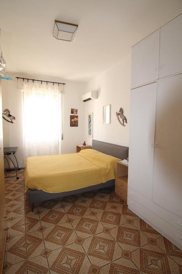 Alghero, Casa Di Roberto Luaran gambar