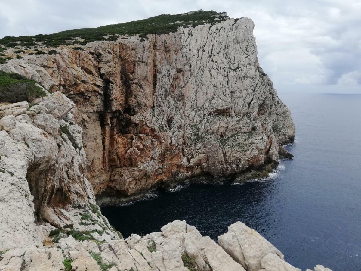 Alghero, Casa Di Roberto Luaran gambar