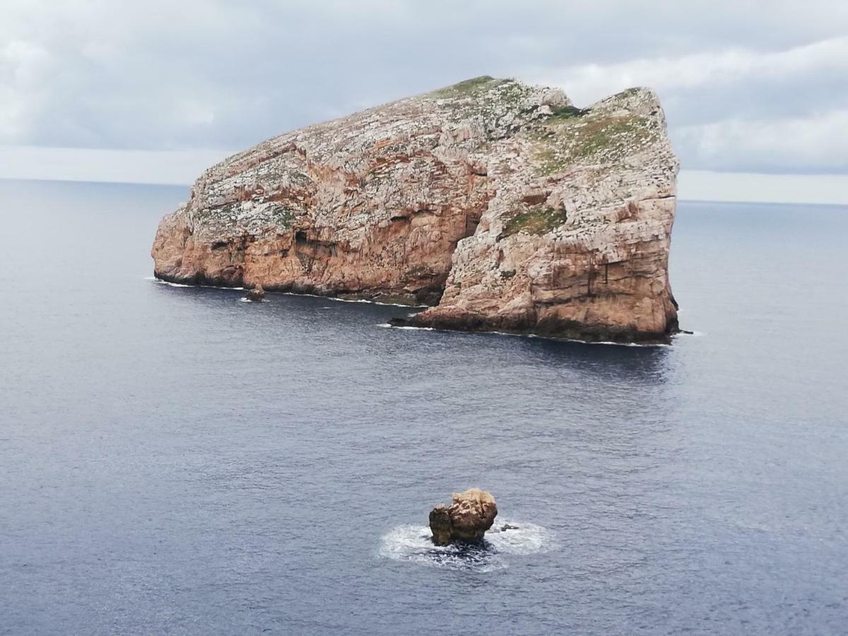 Alghero, Casa Di Roberto Luaran gambar